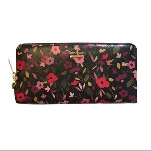 Kate Spade Long Zipper Wallet